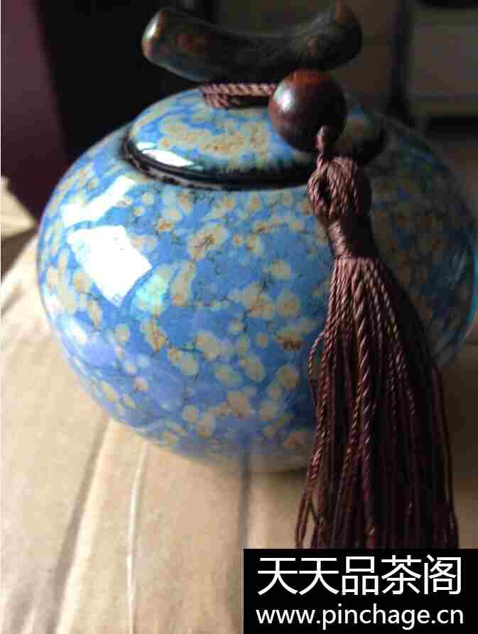 陶瓷精品茶叶罐