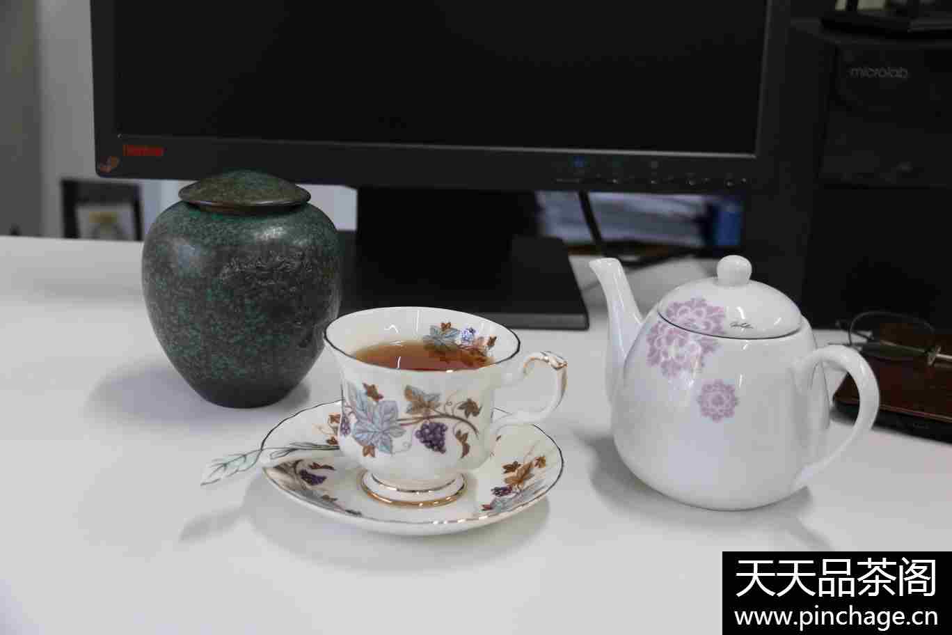 精品高温陶瓷浮雕茶叶罐密封防潮