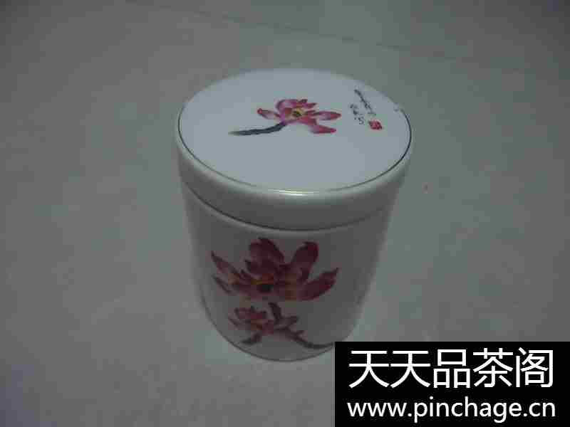 国内一流精品陶瓷茶叶罐