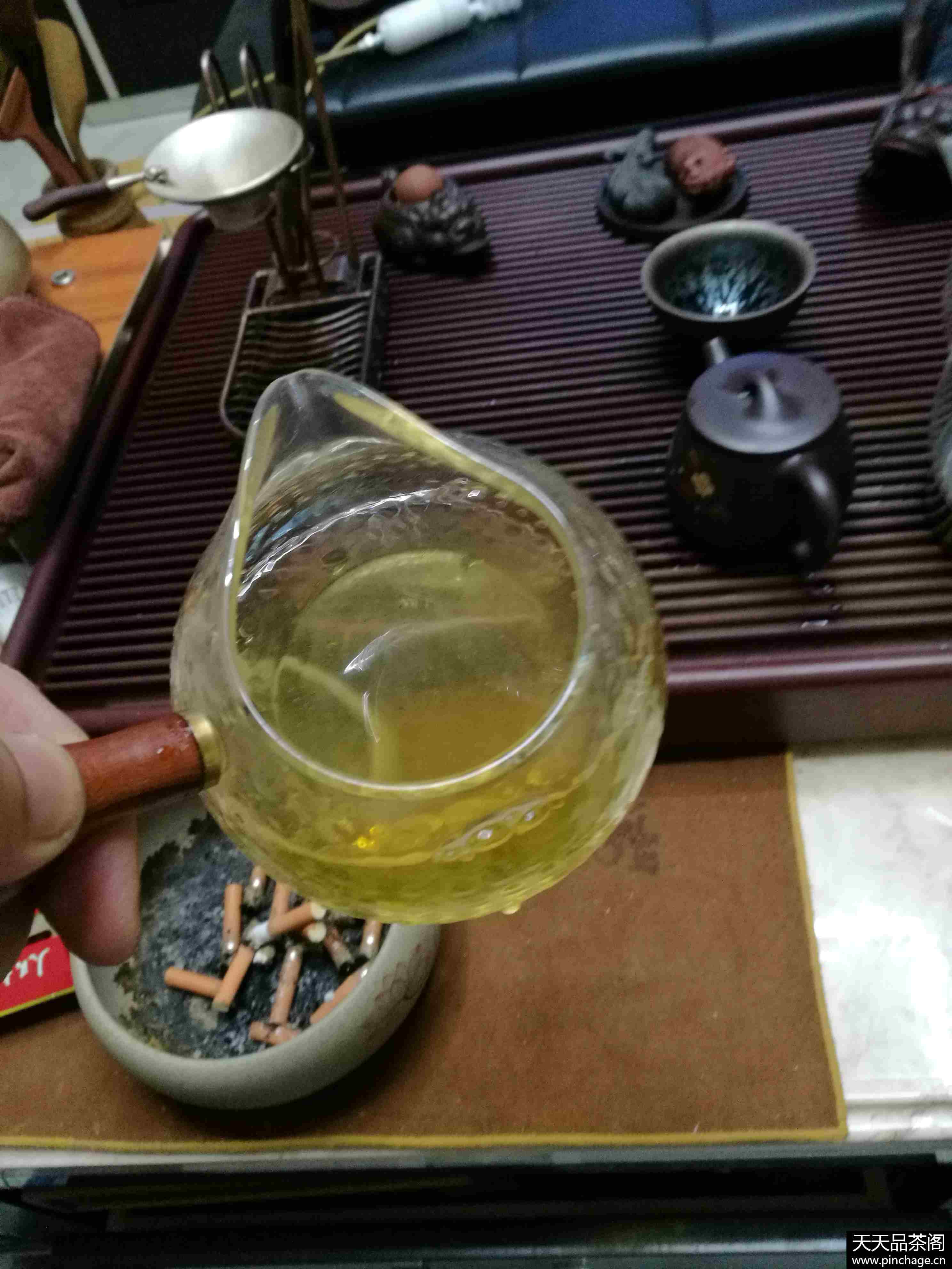 八角亭凤山生茶